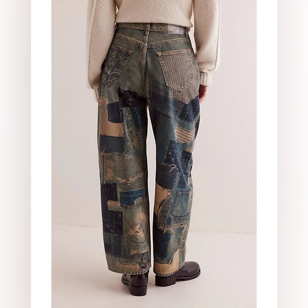 Free people Illusions Printed Relaxed Jeans - Picture 5 of 7